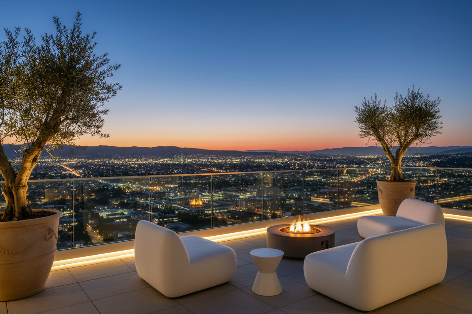 Penthouse 2801, One Museum Place, San Jose